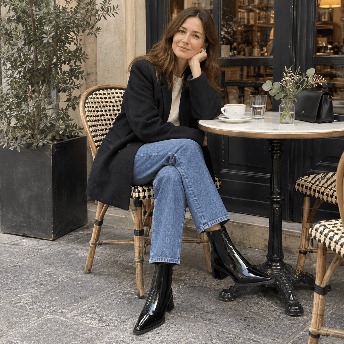 montelore-souliers Bottines Noires Vernies Femme Bout Pointu Talon Carré