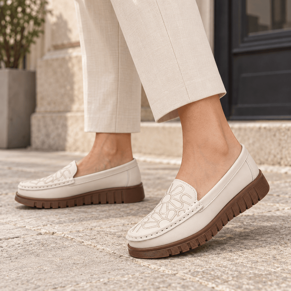 montelore-souliers Mocassins En Cuir Motif Fleurs Brodées